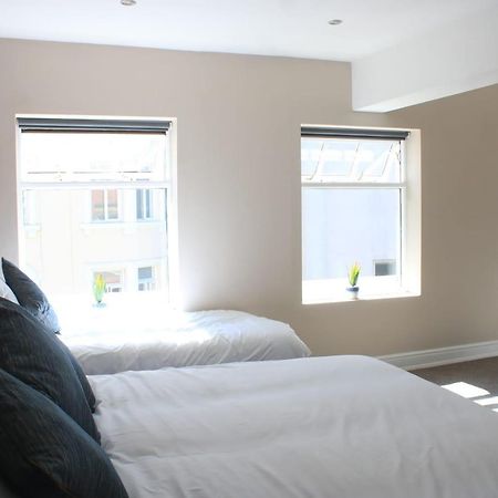 Fenwick Sunrise Hotel Liverpool Esterno foto